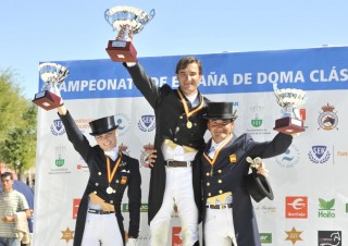 Competing at the CDN Campeonato de Espana de Doma Clasica 2011 at the SEK Club in Madrid